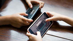 കിടിലൻ ഫോണുകൾ നോക്കി വാങ്ങൂ, 2023ലെ അപ്ഡേറ്റുകളും ശ്രദ്ധിക്കൂ…