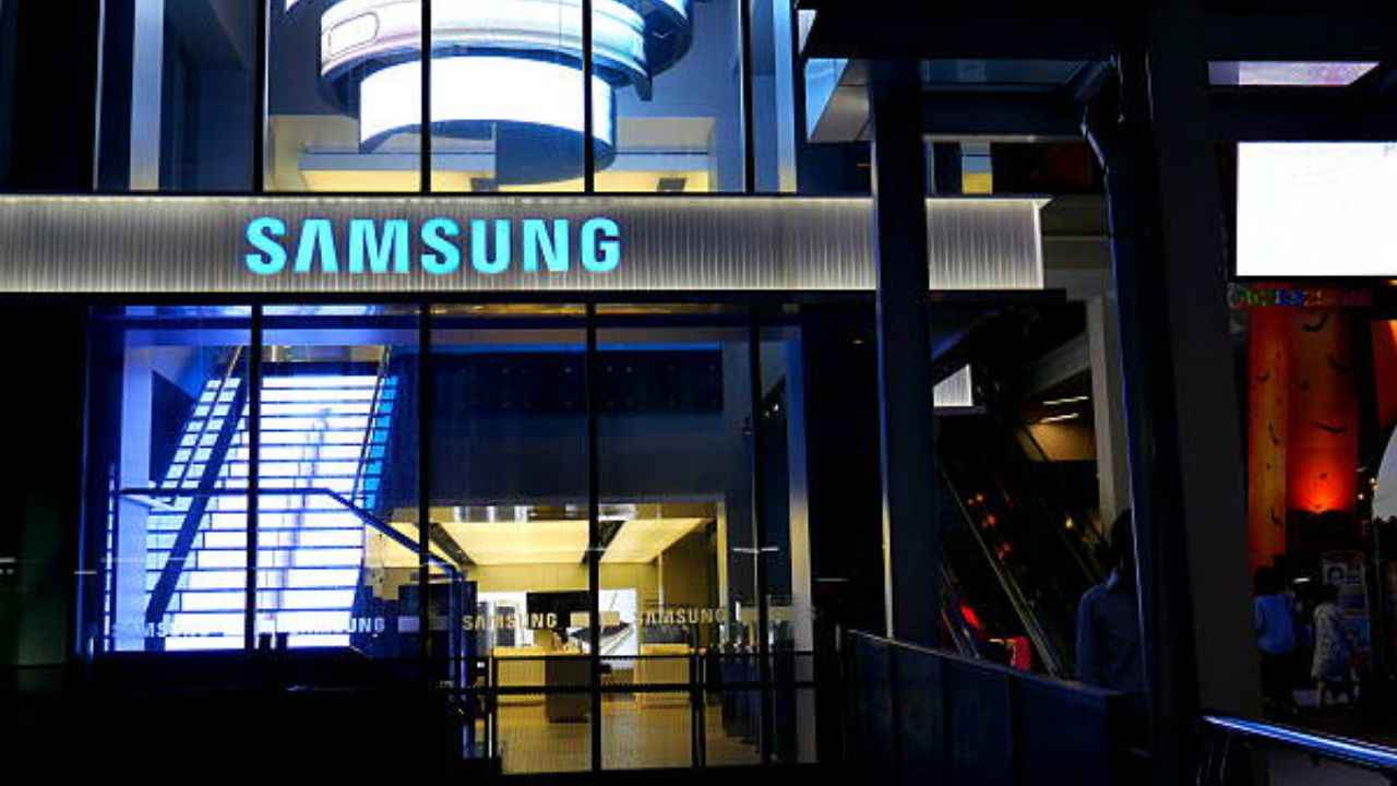 Samsung ഫോണുകൾക്കും ടിവികൾക്കും ഇയർബഡ്സുകൾക്കും റിപ്പബ്ലിക് ഡേ സെയിൽ ഓഫറുകൾ