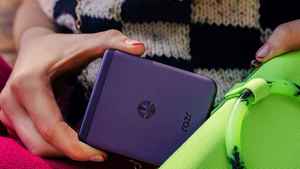 इन धाकड़ फोन्स ने बाजार में मचा रखा है हंगामा, आपके किसी भी बजट में हो जाएंगे फिट