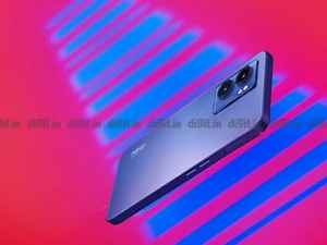 टॉप 20 मिड-रेंज स्मार्टफोन्स, Poco, Realme, iQOO, Vivo, Samsung और Redmi के फोन्स लिस्ट में