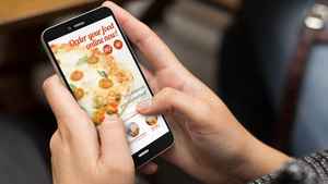 ONDC पर कौड़ियों के दाम मिल रहा खाना, Zomato, Swiggy को दे दी पटखनी