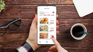 ONDC पर कौड़ियों के दाम मिल रहा खाना, Zomato, Swiggy को दे दी पटखनी