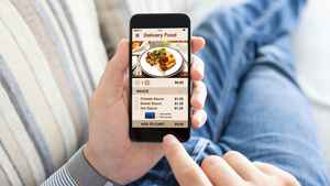 ONDC पर कौड़ियों के दाम मिल रहा खाना, Zomato, Swiggy को दे दी पटखनी