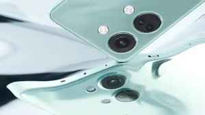 Latest Smartphones under 30k: अप्रतिम फीचर्ससह येतात 'हे' मिड-बजेट स्मार्टफोन्स, बघा यादी