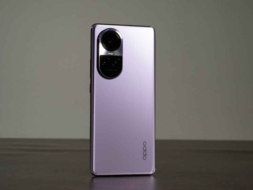 Oppo Reno 10 Pro 5G Review : Appealing design, impressive cameras