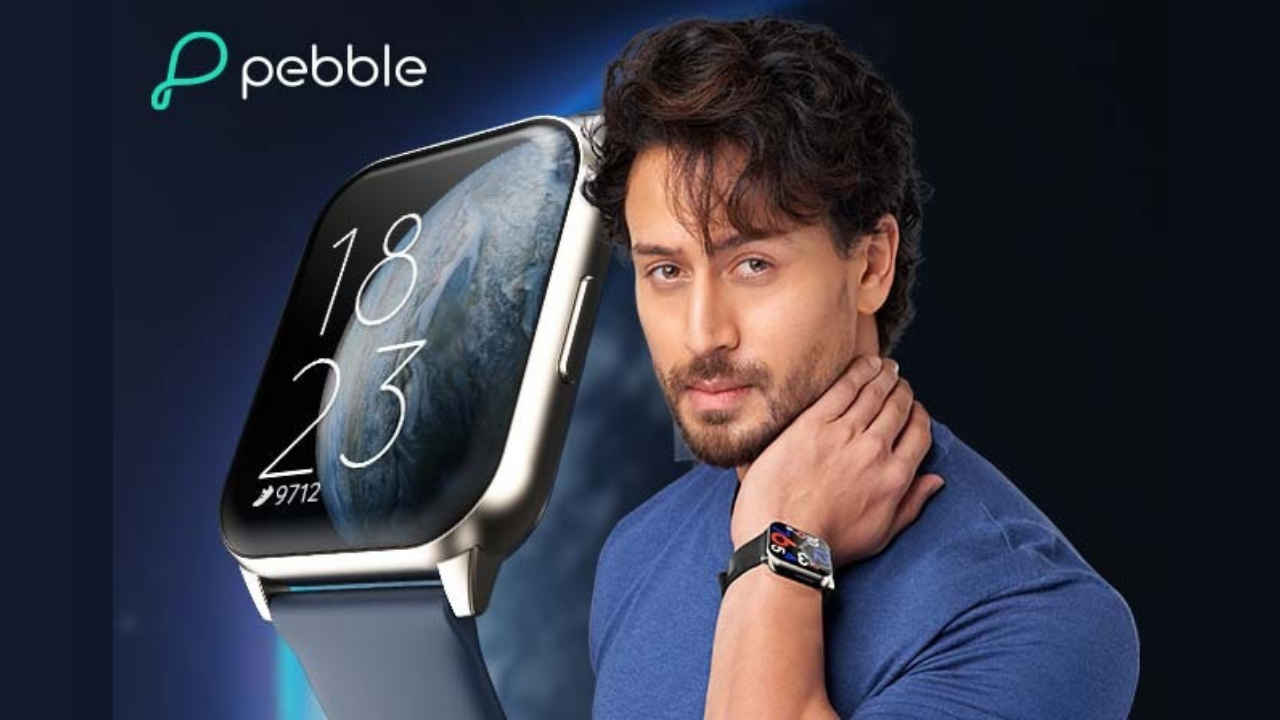 Pebble Cosmos Nova launched in India with BT Calling and a 1.96-inch display