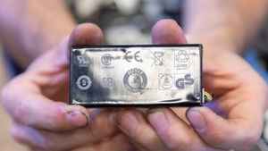 Phone tips: ഒരു പൊട്ടിത്തെറി ഒഴിവാക്കാൻ ചെറുതായെങ്കിലും ശ്രദ്ധിച്ചാൽ മതി!