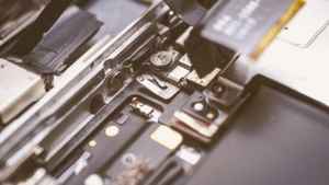 Phone tips: ഒരു പൊട്ടിത്തെറി ഒഴിവാക്കാൻ ചെറുതായെങ്കിലും ശ്രദ്ധിച്ചാൽ മതി!