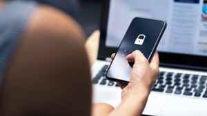 ഈ ടിപ്സുകൾ മറക്കരുത്, എങ്കിൽ ഫോൺ ഹാക്കർമാരുടെ കൈയിൽ എത്തില്ല!