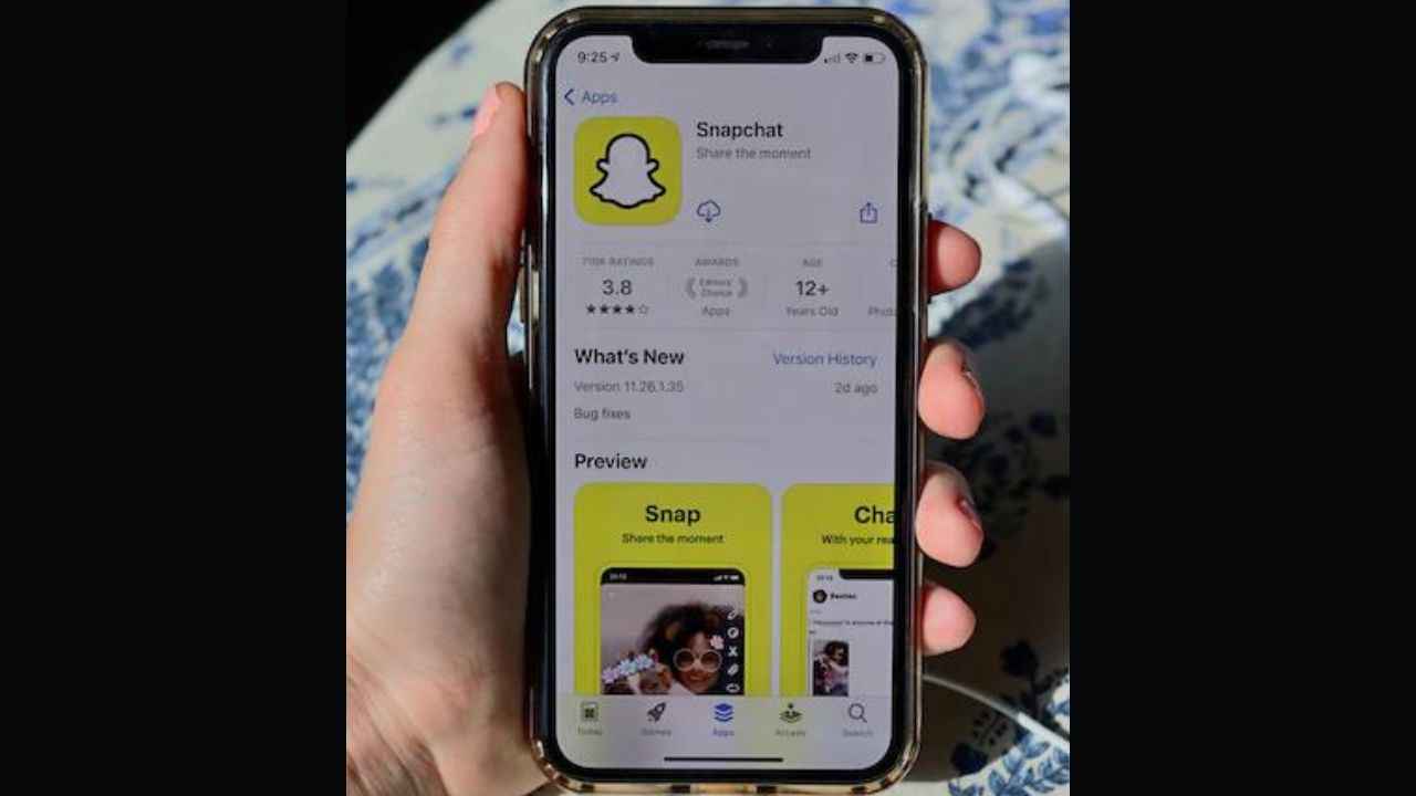 Snapchat testing out lenses with digital goods that can be bought with snap tokens | Digit