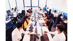 आने वाले समय में Artificial Intelligence (AI) हड़प लेंगे ये नौकरियां, कहीं आप तो खतरे में नहीं?