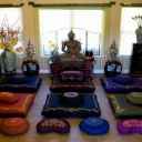 ನಿಮ್ಮ ಜೀವನದ ಒತ್ತಡ ಮಟ್ಟವನ್ನು ಕಡಿಮೆ ಮಾಡಲು ಧ್ಯಾನ ಔಷಧಿ ಆದರೆ ಅದಕ್ಕೆ ಬಳಸುವ ಬೆಸ್ಟ್ ಕುಶನ್ಗಳನ್ನು ಇಲ್ಲಿ ನೋಡಬವುದು.