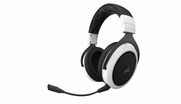 CORSAIR showcase the HS70 WIRELESS Series Gaming Headsets at COMPUTEX 2018