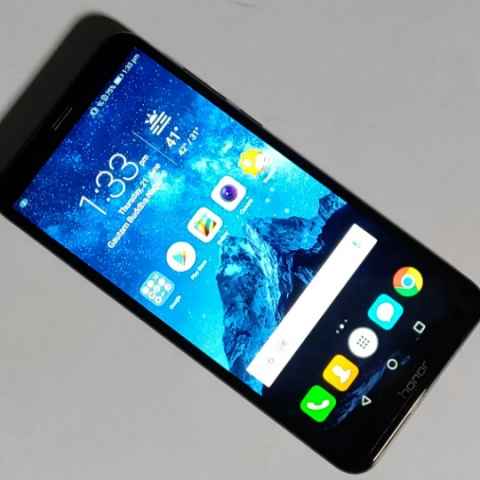 Huawei Honor 7C Review