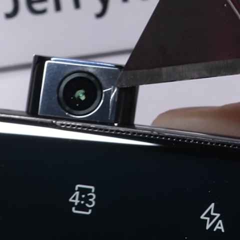 OnePlus 7 Pro passes JerryRigEverything’s durability test with flying colours