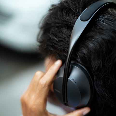 Bose Noise Cancelling Headphone 700 with eight mics, active noise cancellation announced