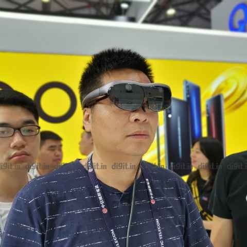 Vivo debuted a pair of AR glasses in Shanghai Vivo debuted a pair of AR glasses in Shanghai