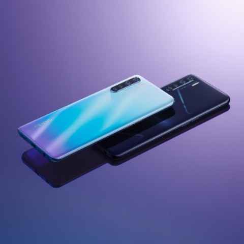 குறைந்த இடை மற்றும் மிக சிறந்த டிசைன் உடன் Oppo F15 மிக சிறந்த  அம்சத்துடன் F சீரிஸ்