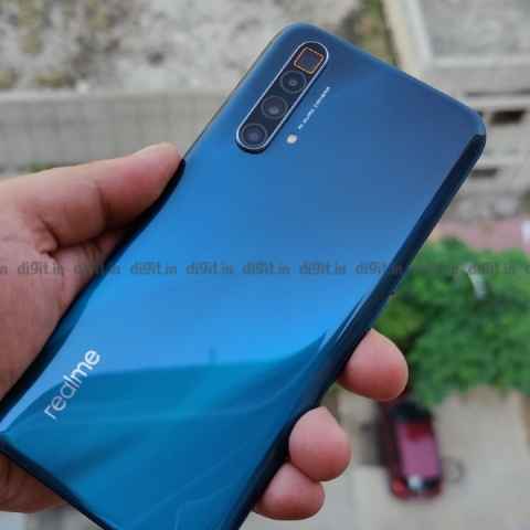 ये हैं टॉप 5 ड्यूल-सेल्फी कैमरा स्मार्टफोंस... क्या आप जानते हैं इनके बारे में