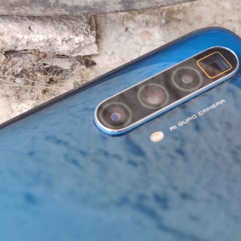 ये हैं टॉप 5 ड्यूल-सेल्फी कैमरा स्मार्टफोंस... क्या आप जानते हैं इनके बारे में