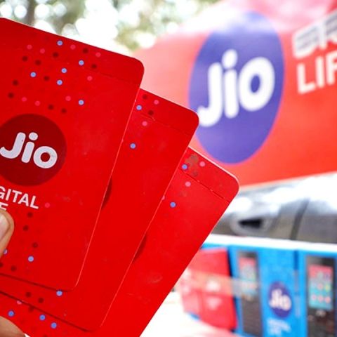 Reliance Jio-র 3 সবথেকে সস্তা Data Plans, মাত্র 22 টাকার খরচে একমাস চলবে ইন্টারনেট - JioPhone cheapest Data add on plan start Rs 22 for 28 days - Vimarsana News