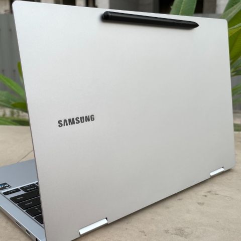 Samsung Galaxy Book2 Pro 12th Gen Core i7-1260P (2022) Review: The Intel 12th Gen Delivers - Vimarsana News