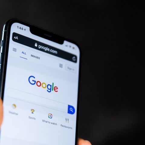 Google preparing to challenge Competition Commission on India's anti-competitive directives: Report - Vimarsana News