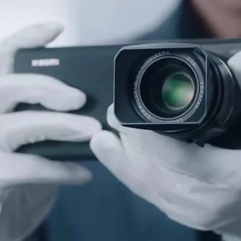 Xiaomi 12S Ultra Concept Phone can attach DSLR Lens to elevate smartphone photography - Vimarsana News