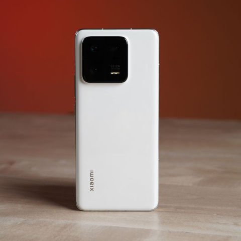 Xiaomi 13 Pro Review: Leica magic comes at a 'heavy' cost - Vimarsana News