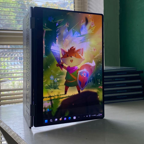 Samsung Galaxy Book3 Pro 360 NP960QFG-KA1IN 13th Gen Core i7-1360P (2023) Review: Big Formfactor, Big Screen, Big Pricetag - Vimarsana News