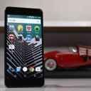 वनप्लस X ओनिक्स