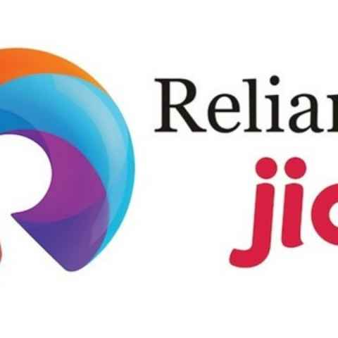 Work From Home ஜியோவின்  அதிரடியான டேட்டா மற்றும் காலிங் திட்டங்கள்.