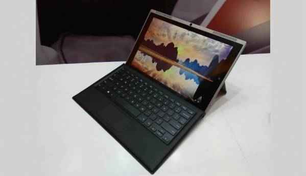 Smartron t.book hybrid tablet launched at Rs. 39,999 Smartron t.book hybrid tablet launched at Rs. 39,999