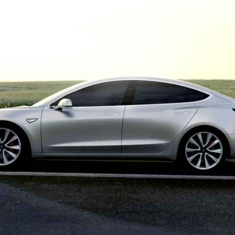 ടെസ്ല മോഡൽ 3 യെ കുറിച്ചു അറിഞ്ഞിരിക്കേണ്ട പ്രധാന കാര്യങ്ങൾ