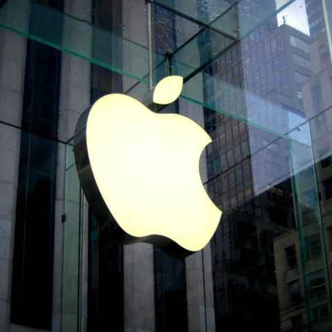 Samsung reportedly in talks with Apple to supply OLED displays for 16-inch MacBook Pro and future iPad Pro