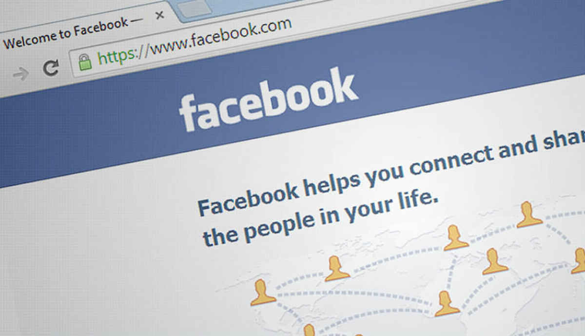 Mark Zuckerberg Plans To Integrate Whatsapp Instagram And Facebook Messenger Report Digit 