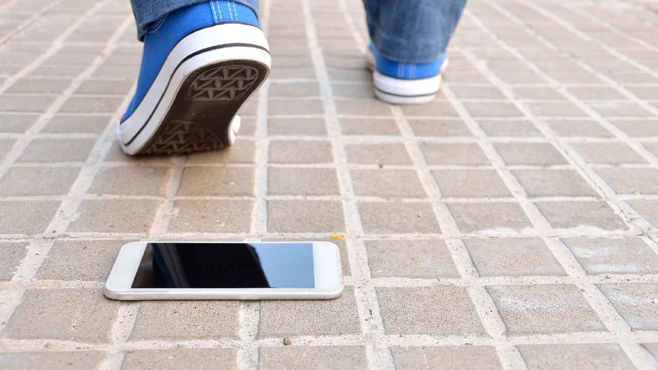 21 आसान तरीके जिन्हें अपनाकर झट से मिल जाएगा आपका खोया हुआ फोन