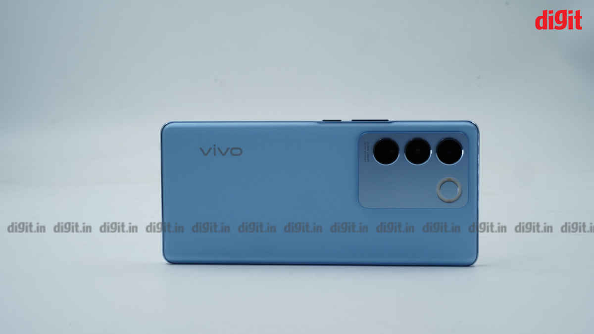 vivo V27 Pro Review: A worthy successor to a quirky mid-ranger