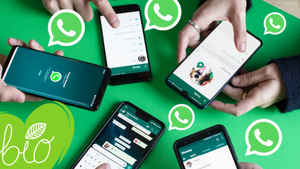 நண்பர்களின்  WhatsApp Statusமிகவும் பிடித்து போனால் அதை எப்படி டவுன்லோட்  செய்வது?