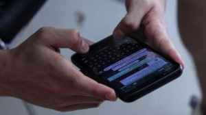 ஒரே போனில் 6 WhatsApp அக்கவுண்டை  எப்படி பயன்படுத்துவது மற்றும்  சேட்டில் இருக்கும் 1௦  அம்சம்