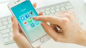 WhatsApp चे अप्रतिम सिक्रेट आणि महत्त्वाचे फीचर्स तुम्हाला माहिती आहेत का?