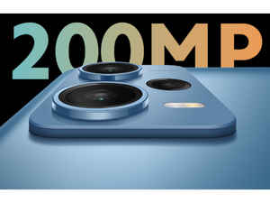 फोटोग्राफी के मास्टर हैं ये 108MP और 200MP कैमरा के साथ आने वाले धमाकेदार स्मार्टफोन, क्या आप कर रहे हैं इस्तेमाल?