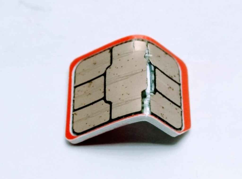 eSIM vs Physical SIM