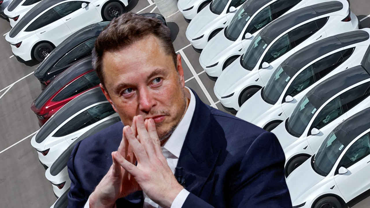 Elon Musk’s crazy idea: Turn parked Tesla cars into a connected AI datacenter