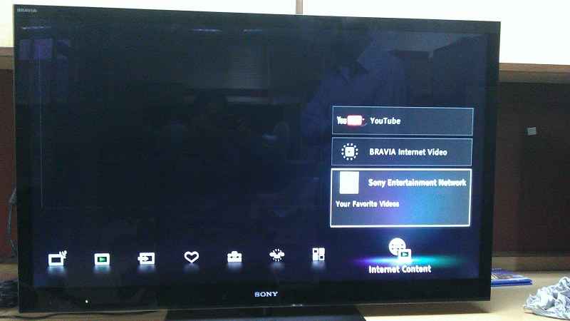 Сони бравиа не работает ютуб. ДНС телевизоры сони бравиа. Телевизор сони бравиа 92 года. Sony Bravia кнопки на телевизоре. Sony Bravia телевизор 2006 года.