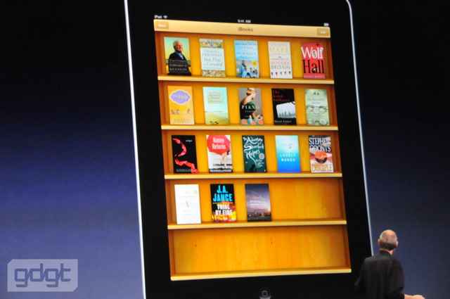 Apple iBooks has a Shelfari-like bookshelf interface