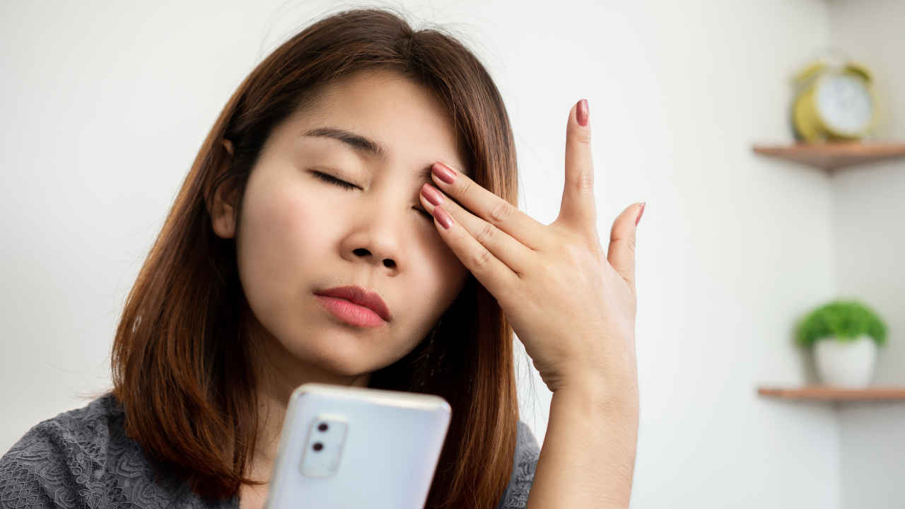 सर्विस सेंटर जाने की जरूरत नहीं.. घर पर ही ठीक हो जाएगी फोन की ये वाली समस्या, 99% लोगों को नहीं पता ये तरीका