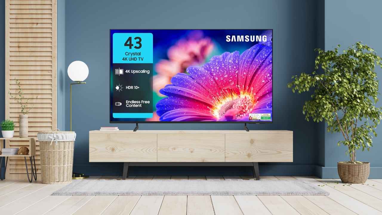 భారీ డిస్కౌంట్ ఆఫర్ తో 24 వేలకే లభిస్తున్న Samsung 4K Smart Tv