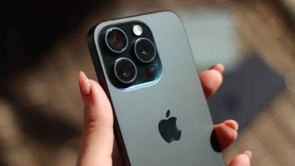 Apple iPhone 16 सिरीज आगामी Apple इव्हेंटमध्ये पदार्पण करण्यासाठी सज्ज 

