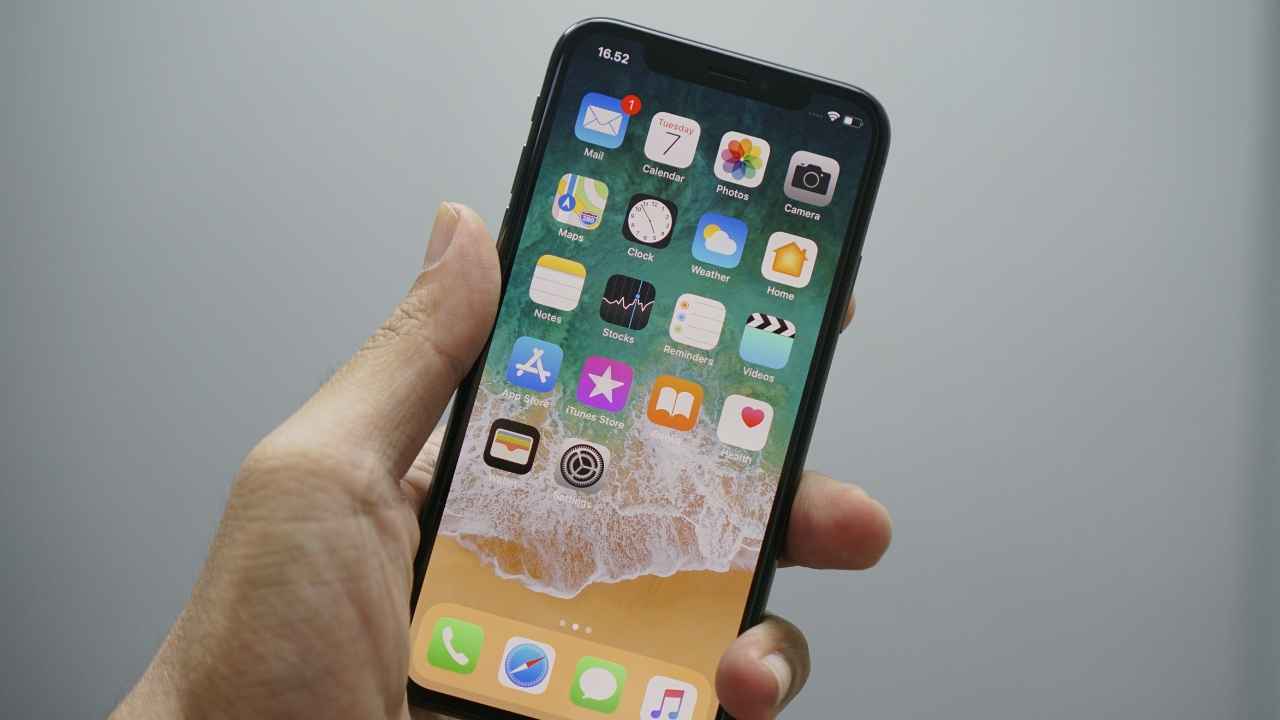 फोन में नहीं बची जगह? बिना ऐप्स डिलीट किए ऐसे खाली करें स्टोरेज